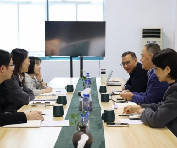 关切关切落实处，政企同心谋发展